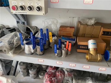 管道噴頭手動(dòng)球閥（DN50大通徑球閥，DN50不銹鋼快開球閥，T型自動(dòng)切斷閥）